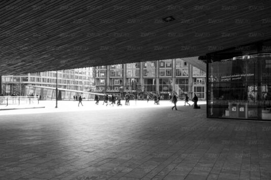 Doorkijk - Rotterdam Centraal Station
