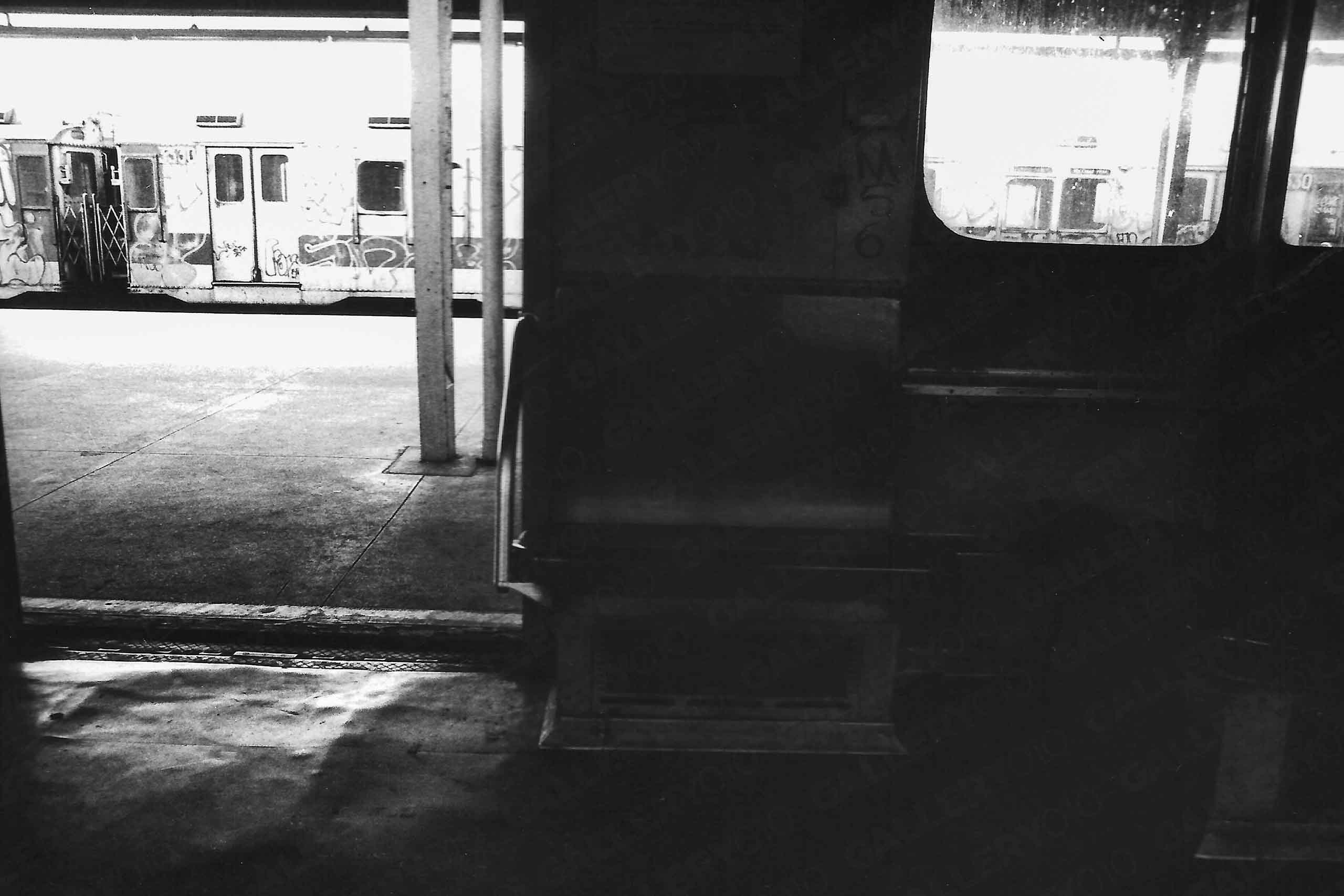 24/7 subway - Gallery010: Rond de 70’s | Van Rotterdam tot New York 24/7 subway - Gallery010: Rond de 70’s | Van Rotterdam tot New York