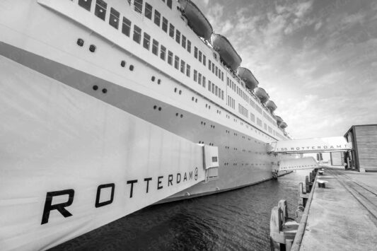 Het SS Rotterdam - Gallery010: Rond de 70’s | Van Rotterdam tot New York
