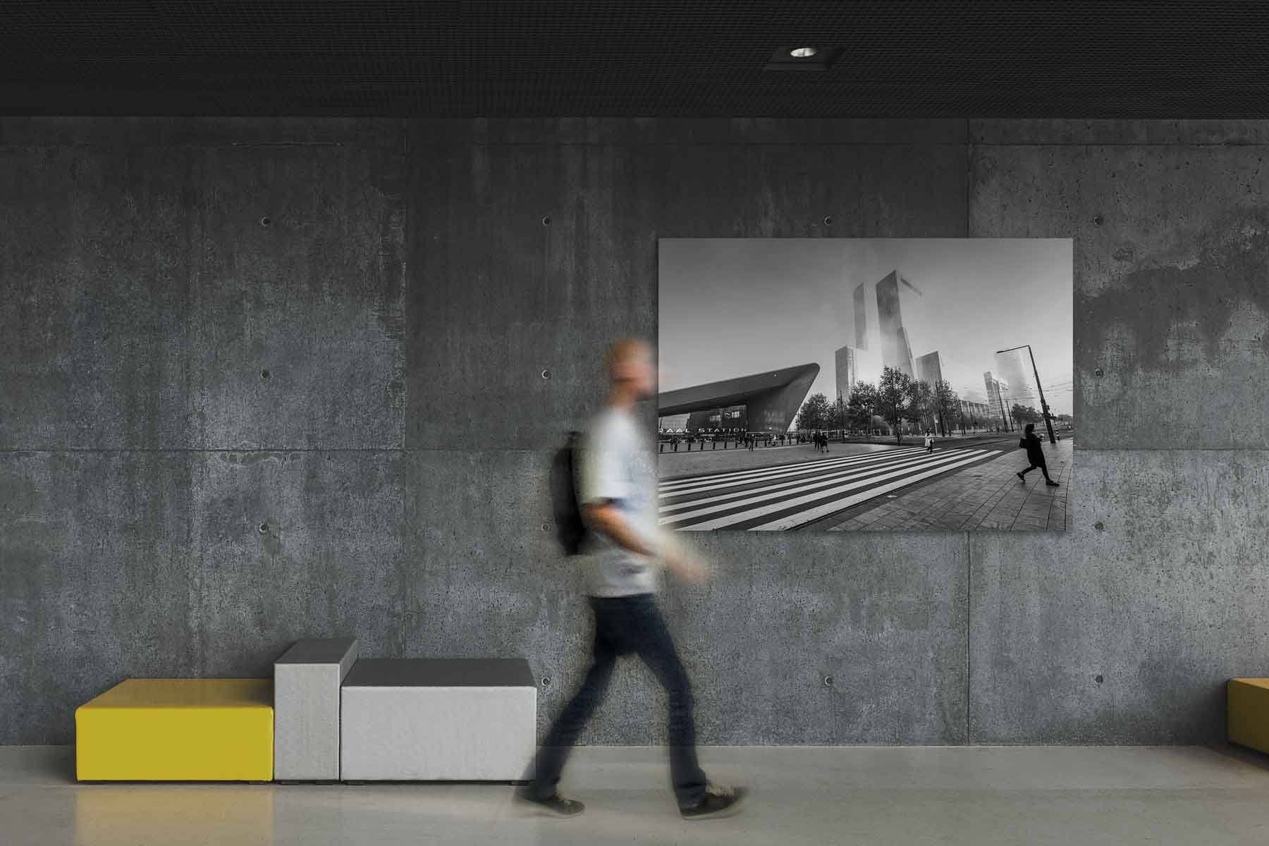 Mist aan de Weena - Stationsplein Mist aan de Weena - Stationsplein
